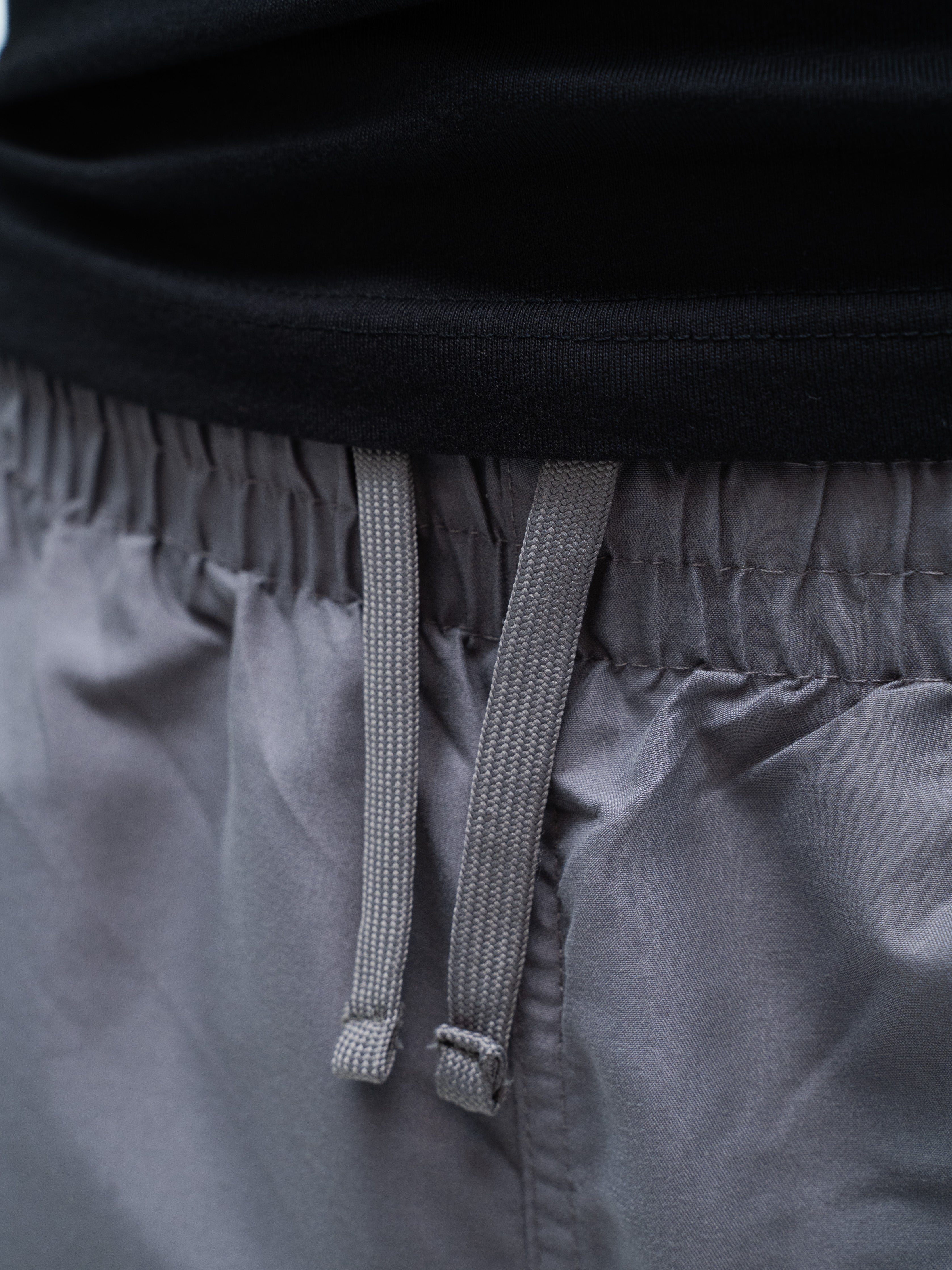 Confidence Core Shorts - Charcoal/White