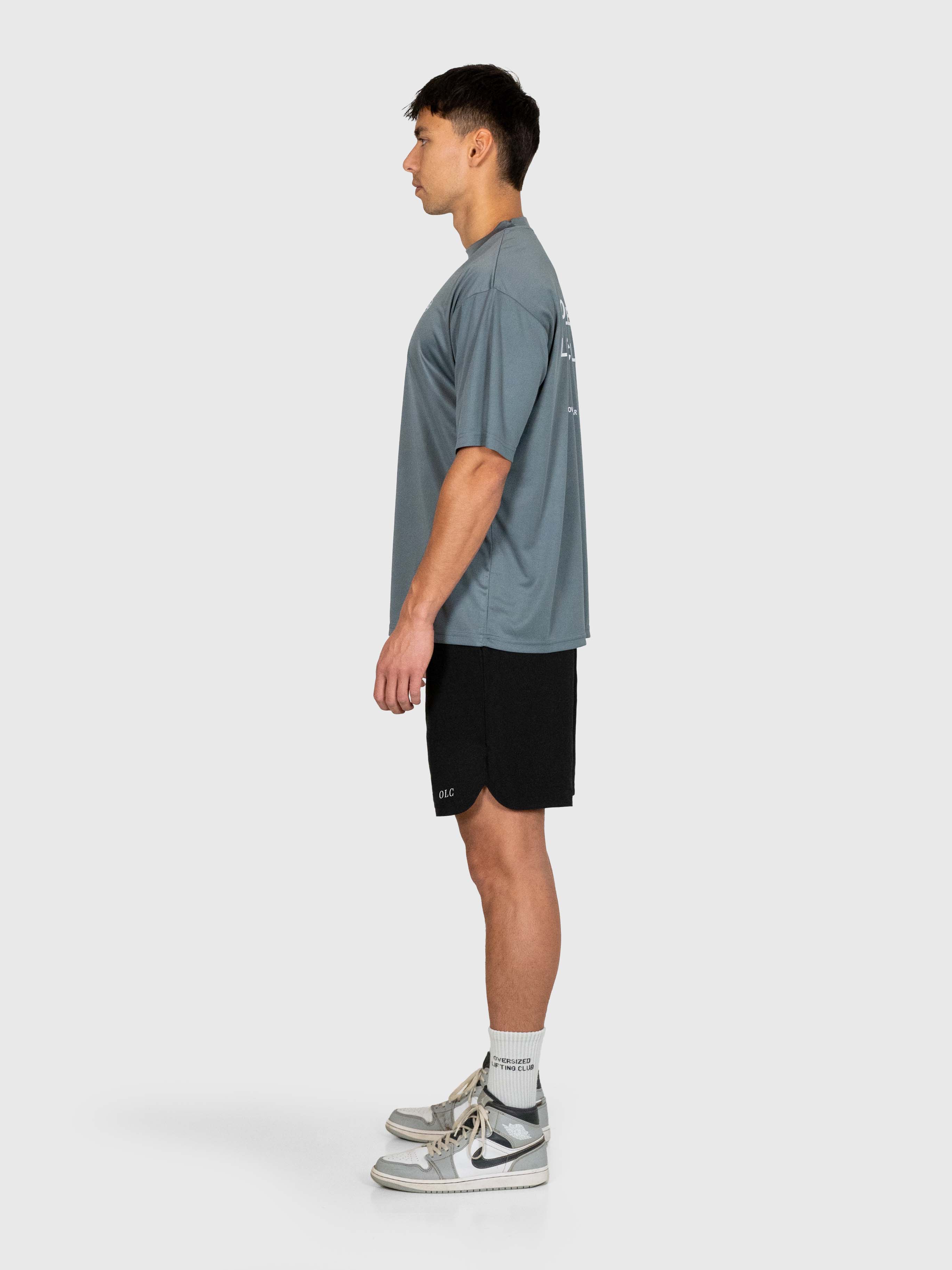 Essential Tech Shorts - Black/White