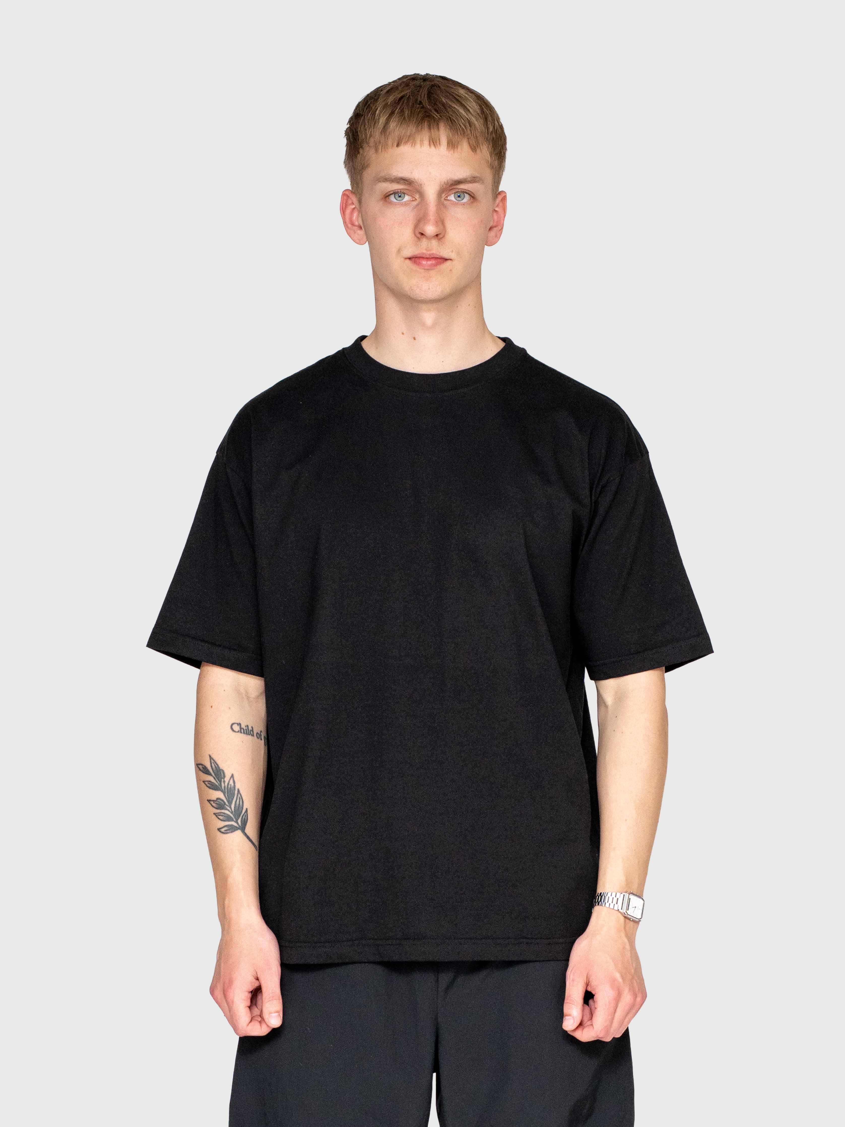 Over box tee - Black/Red
