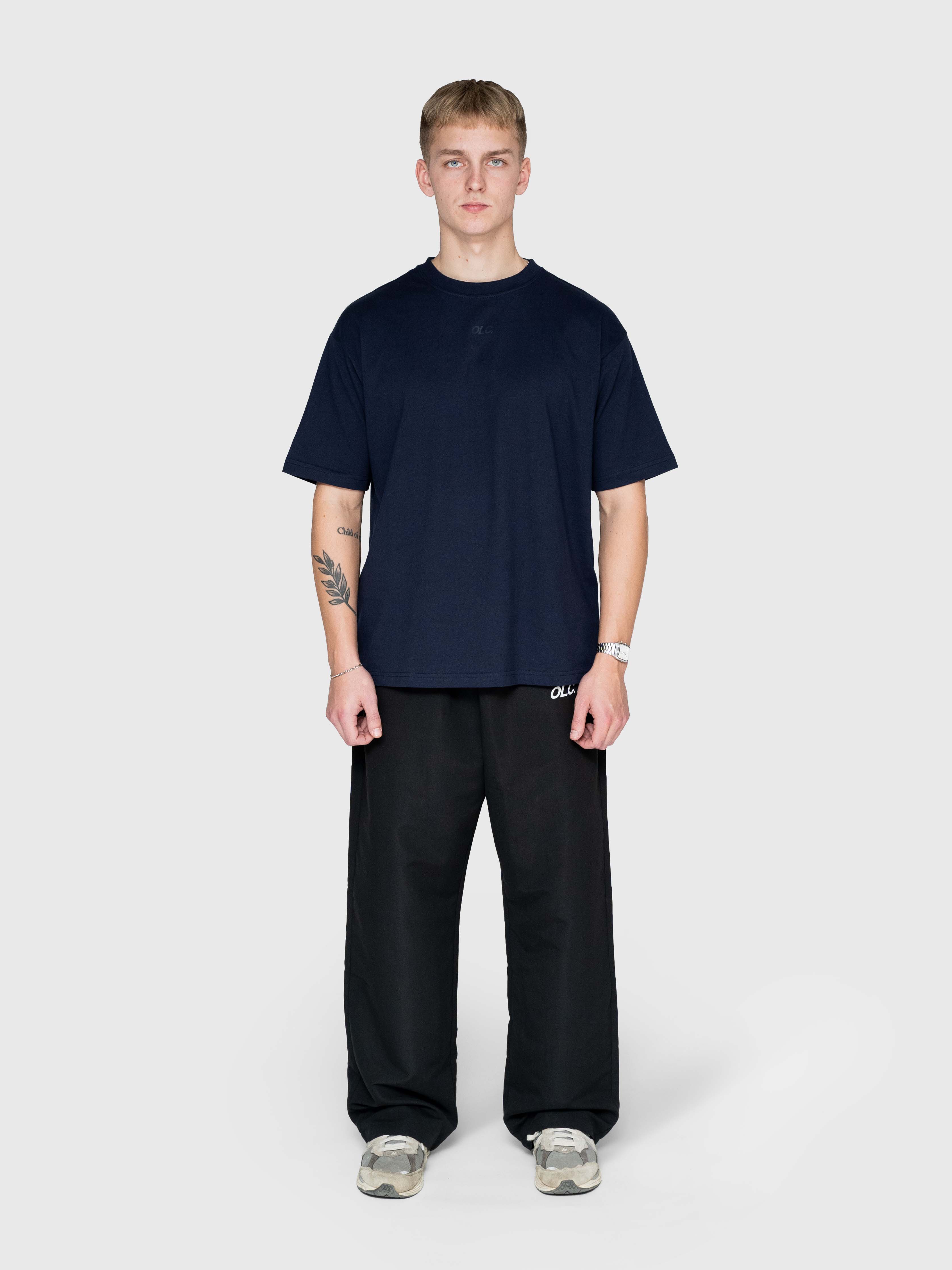 Confidence Box Tee - Navy/White