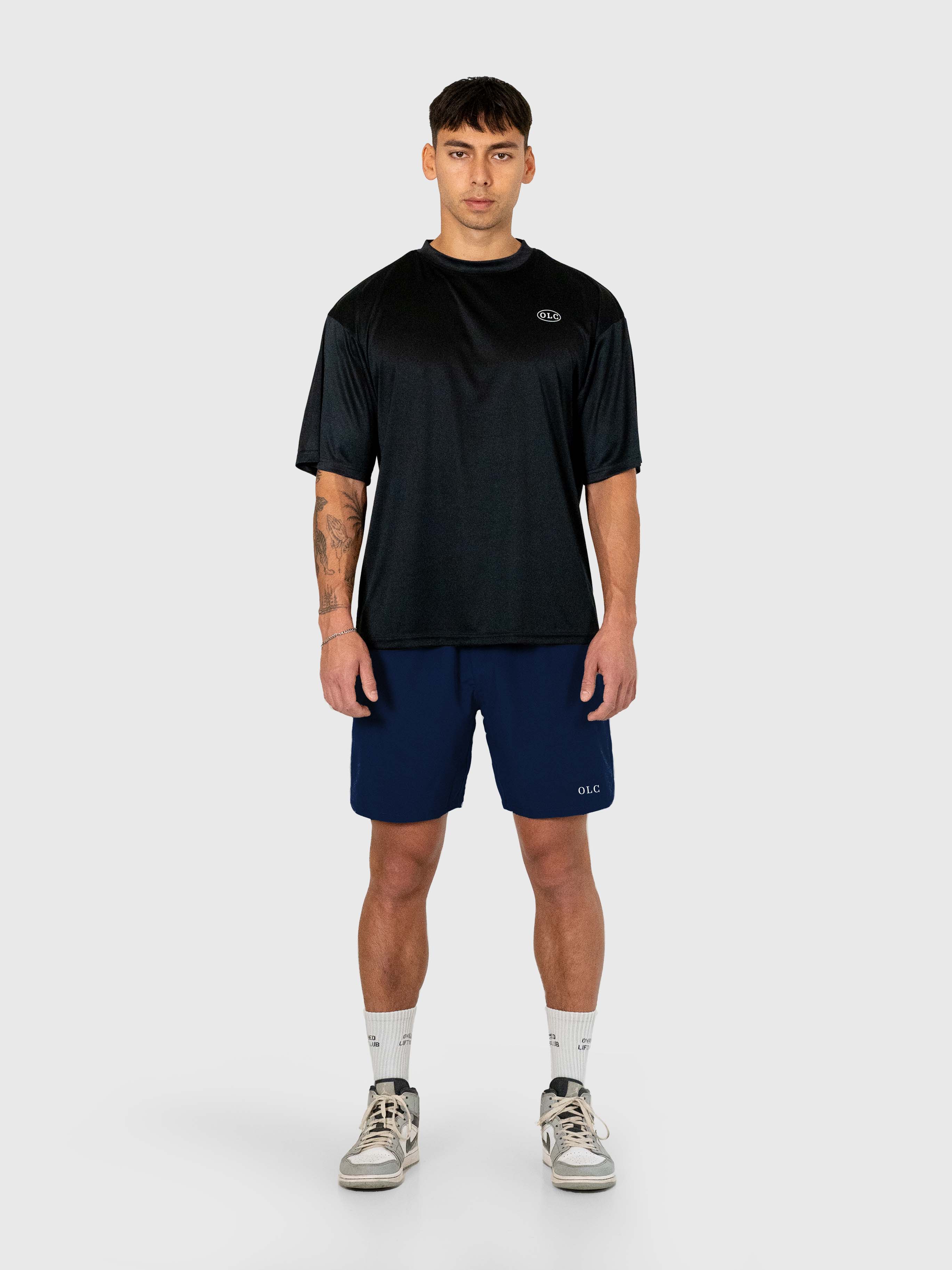 Essential Tech Shorts - Navy Blue/White