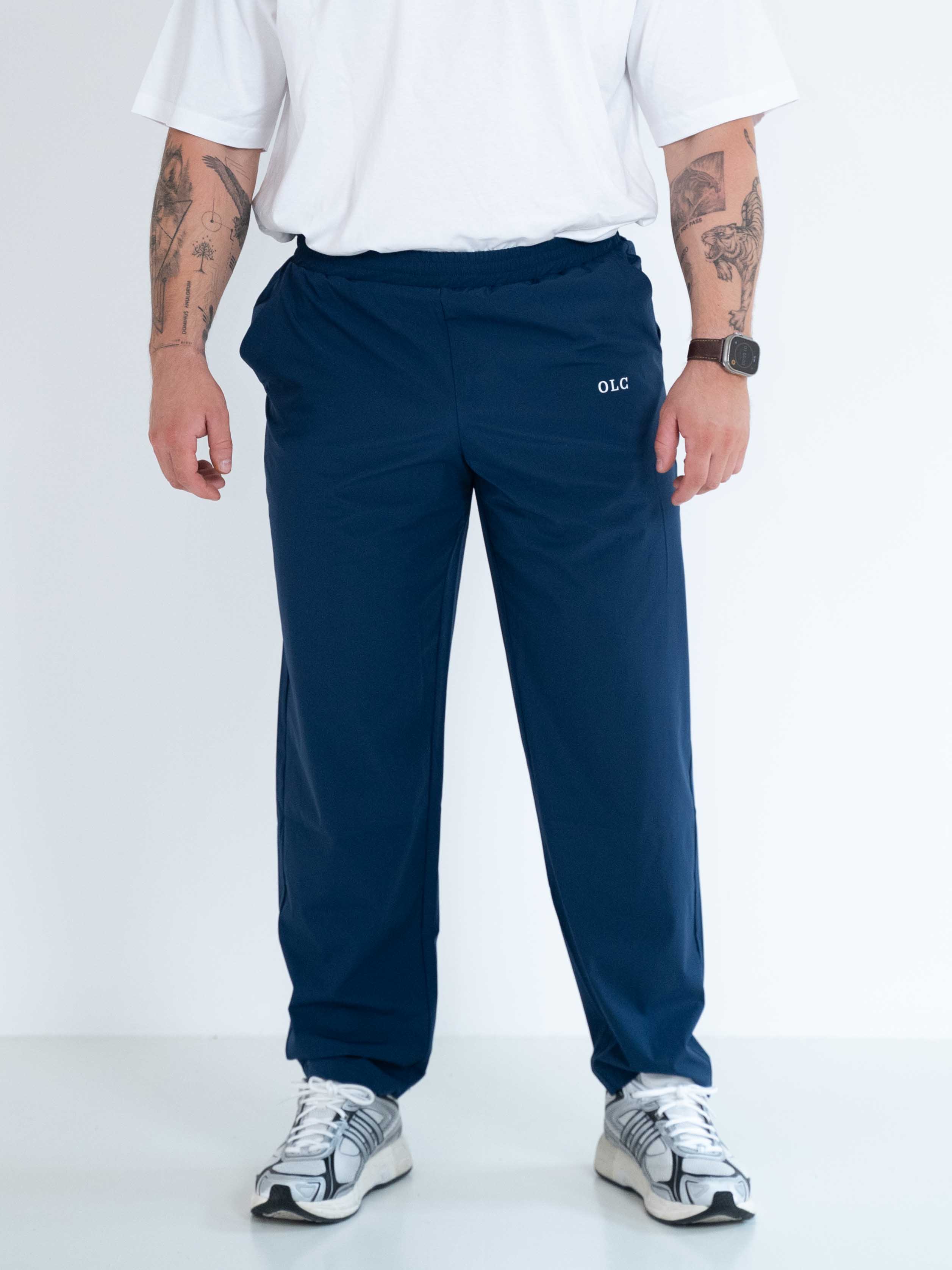 Essential Tech Pants - Navy Blue/White